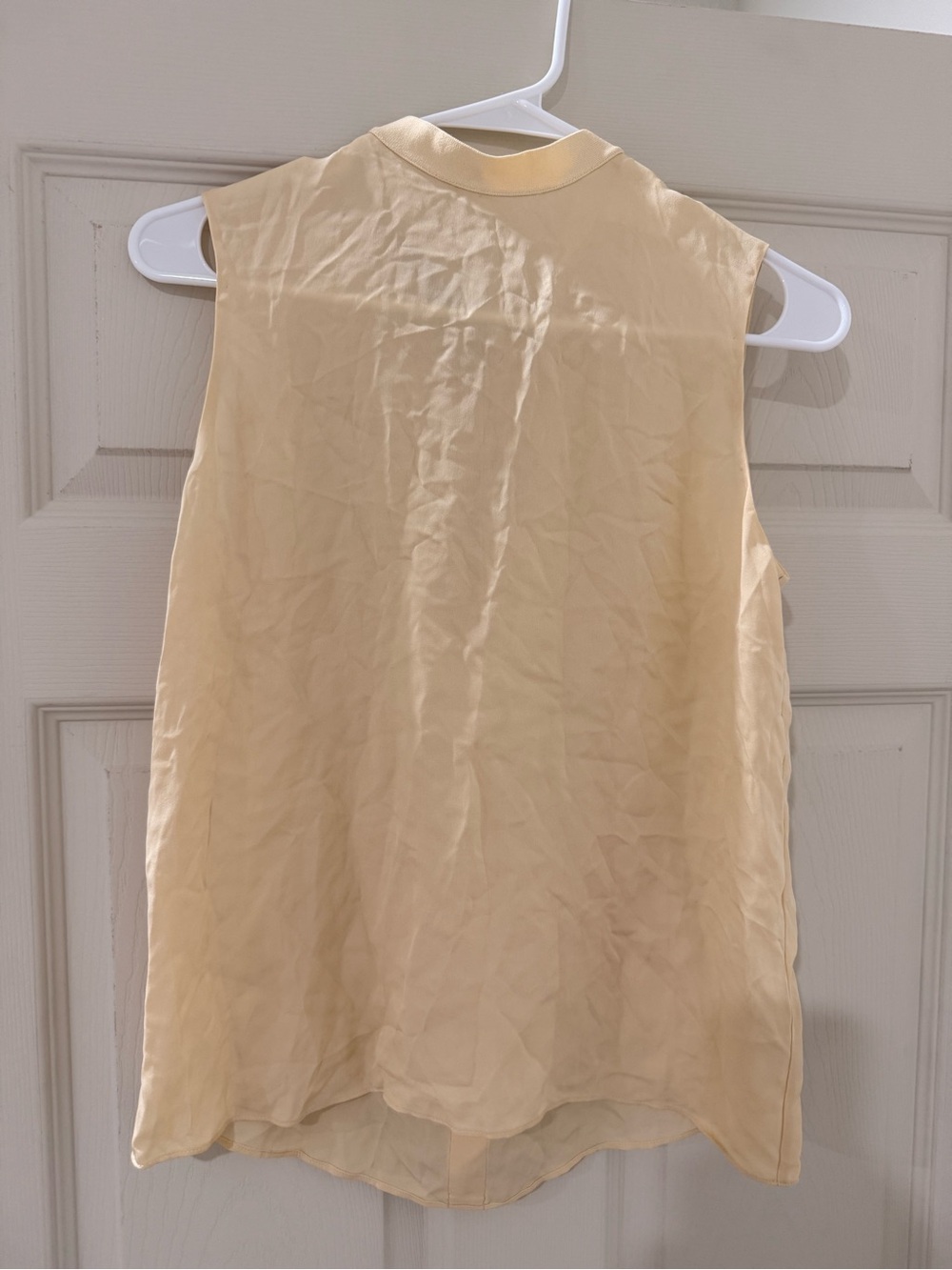 Vince Sleeveless Cream Silk-Look Blouse